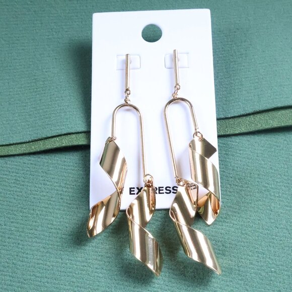 Express Jewelry - Express Twisted Gold Dangle Earrings Chic Trend Jewelry Women Gift